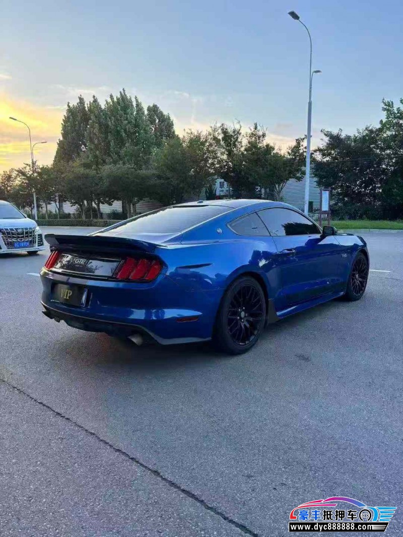 20年福特野马轿车抵押车出售