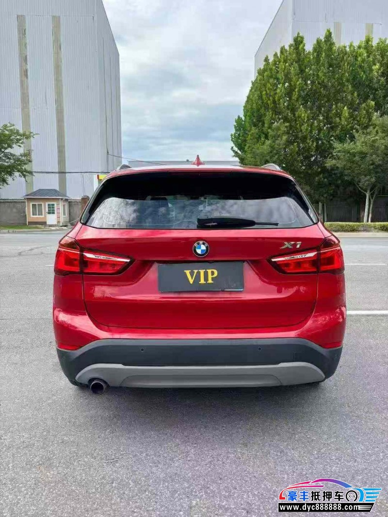 17年宝马X1轿车抵押车出售