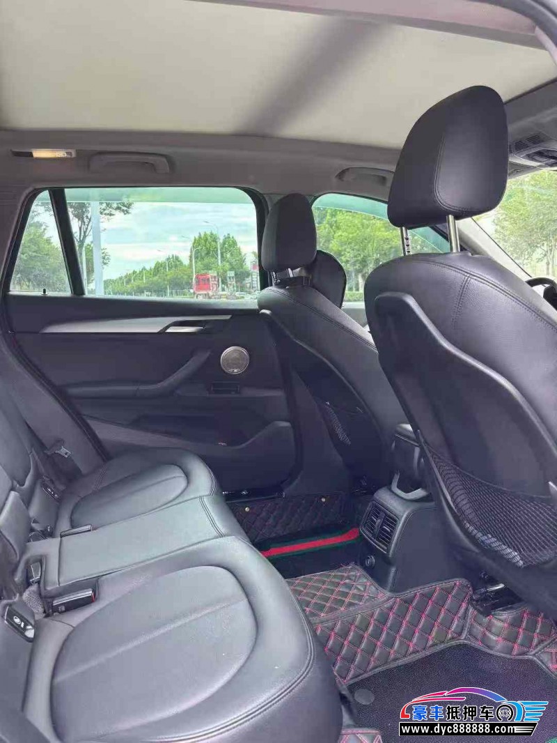 17年宝马X1轿车抵押车出售