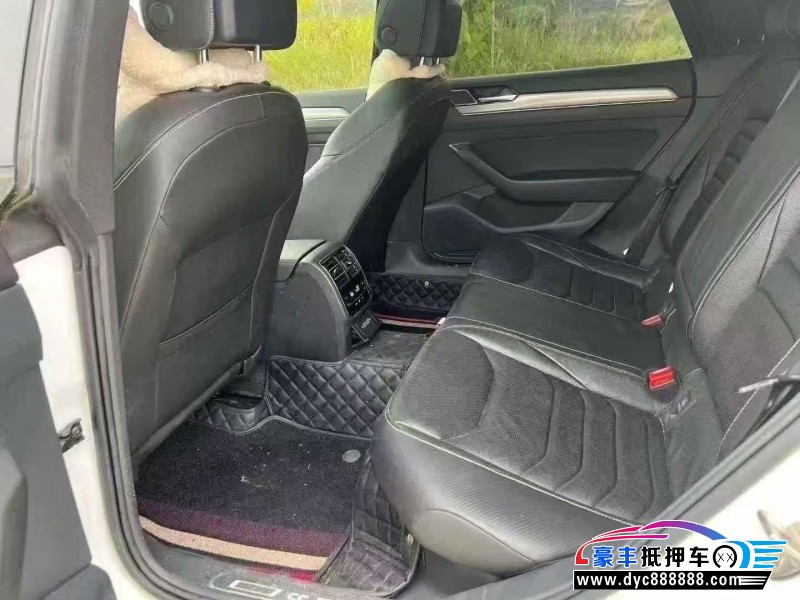 20年大众CC轿车抵押车出售