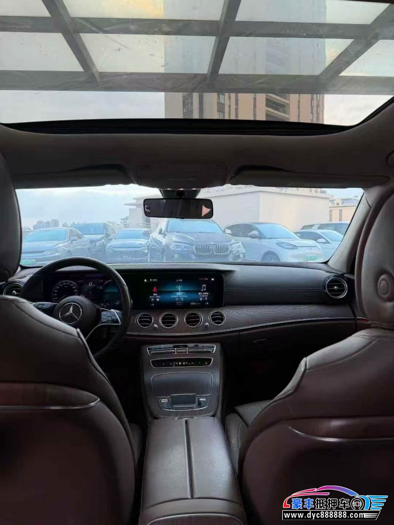 21年奔驰E轿车抵押车出售