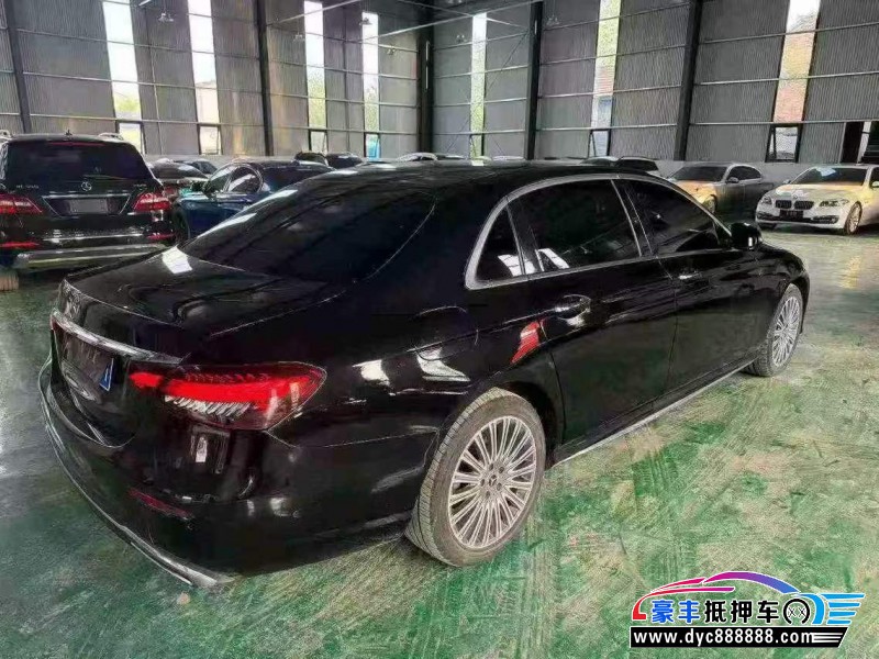 21年奔驰E轿车抵押车出售