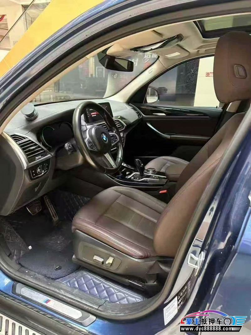 19年宝马X4轿车抵押车出售