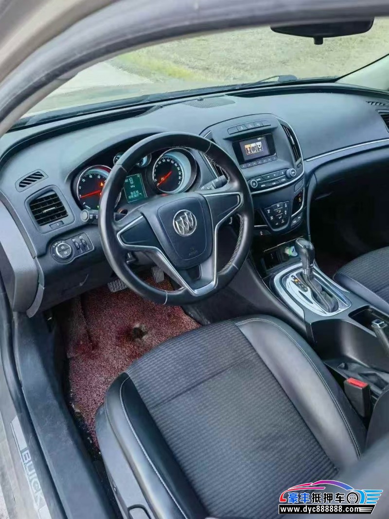 15年别克君威轿车抵押车出售