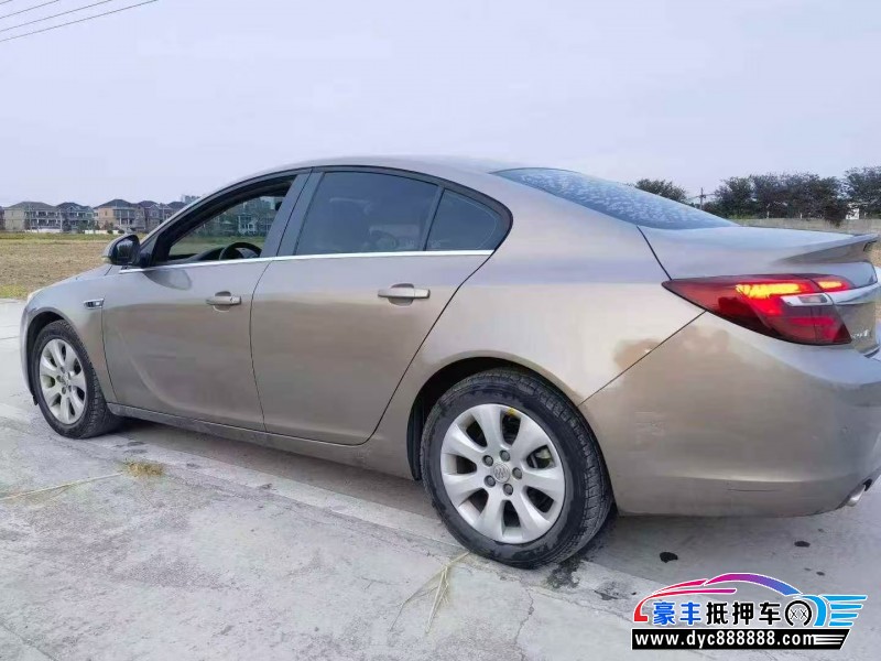 15年别克君威轿车抵押车出售