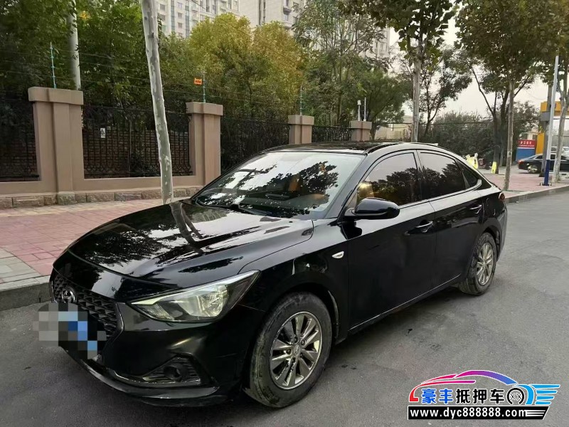 19年现代悦动轿车抵押车出售