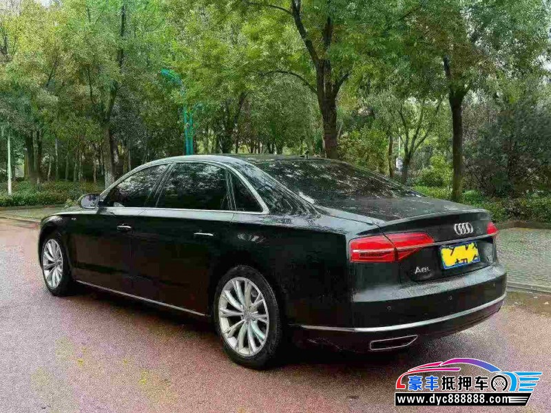 16年奥迪A8L轿车抵押车出售