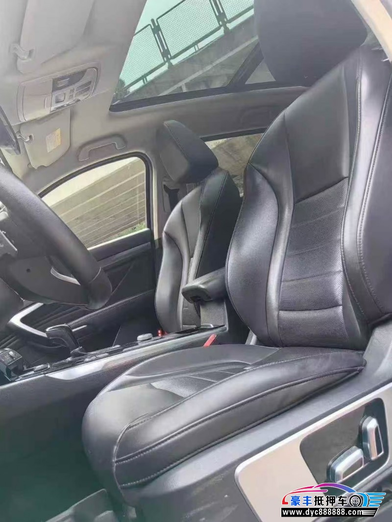 17年WEYVV7轿车抵押车出售