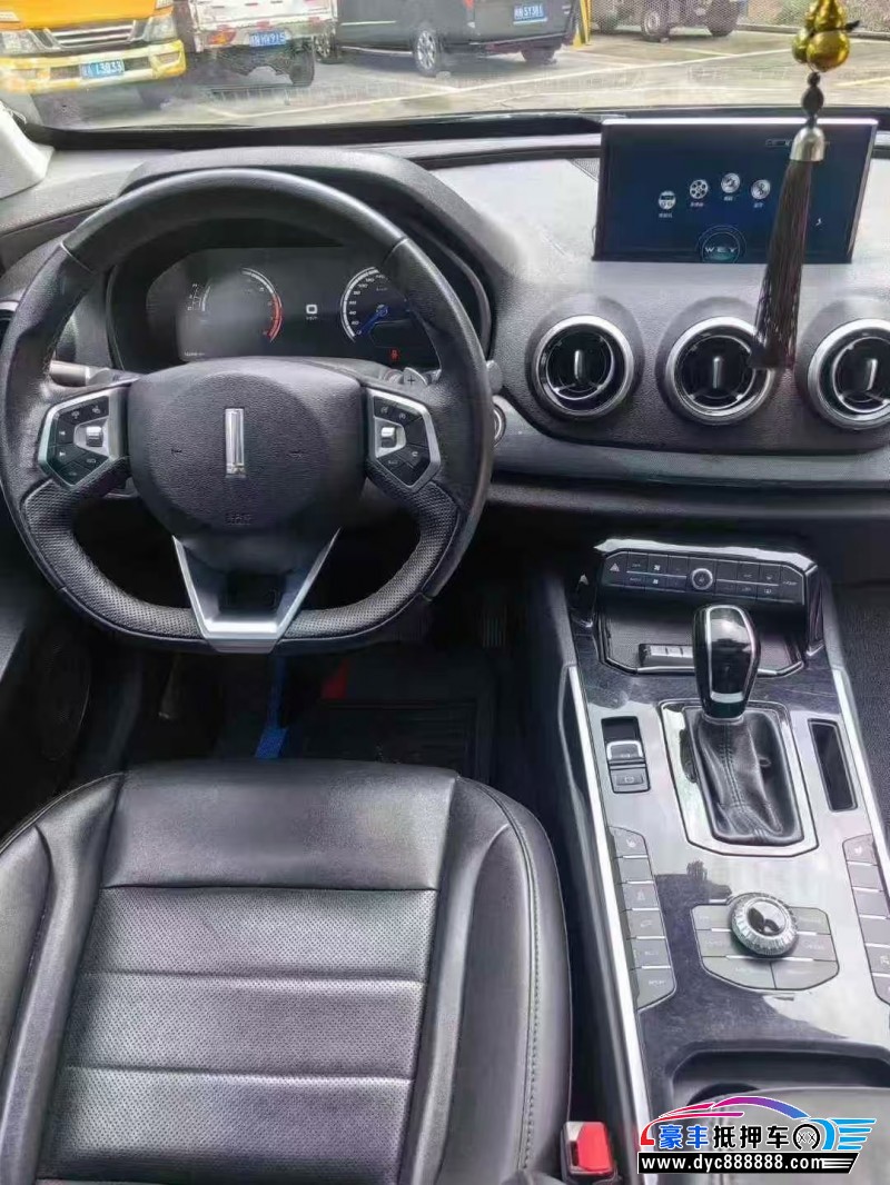 17年WEYVV7轿车抵押车出售