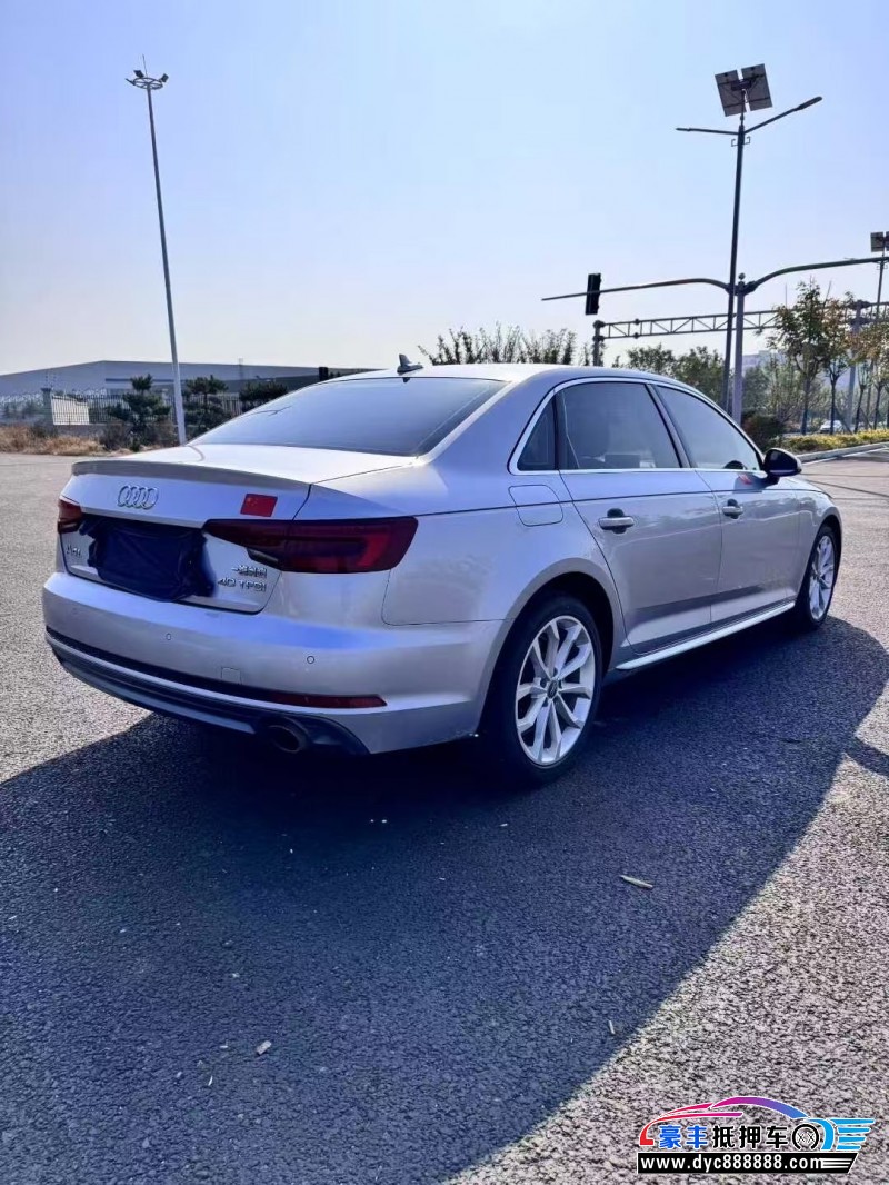 19年奥迪A4L轿车抵押车出售