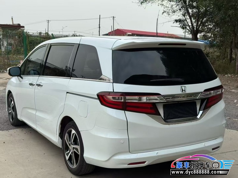 15年本田奥德赛轿车抵押车出售