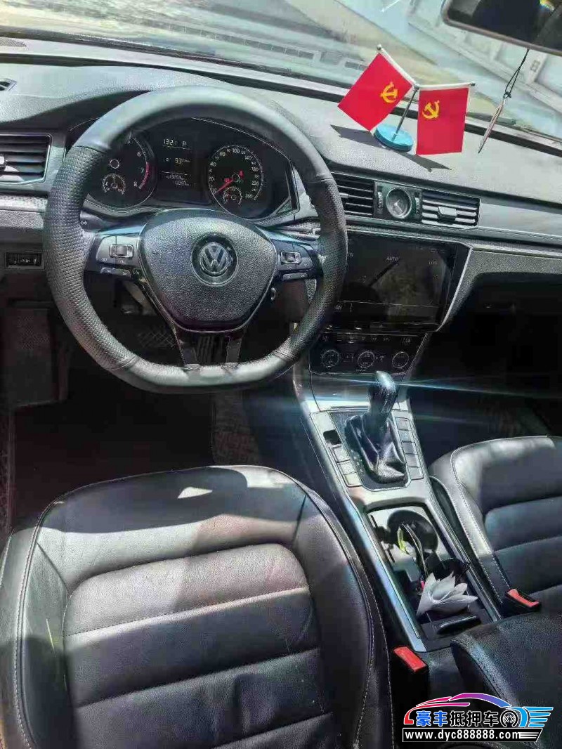 17年大众帕萨特轿车抵押车出售