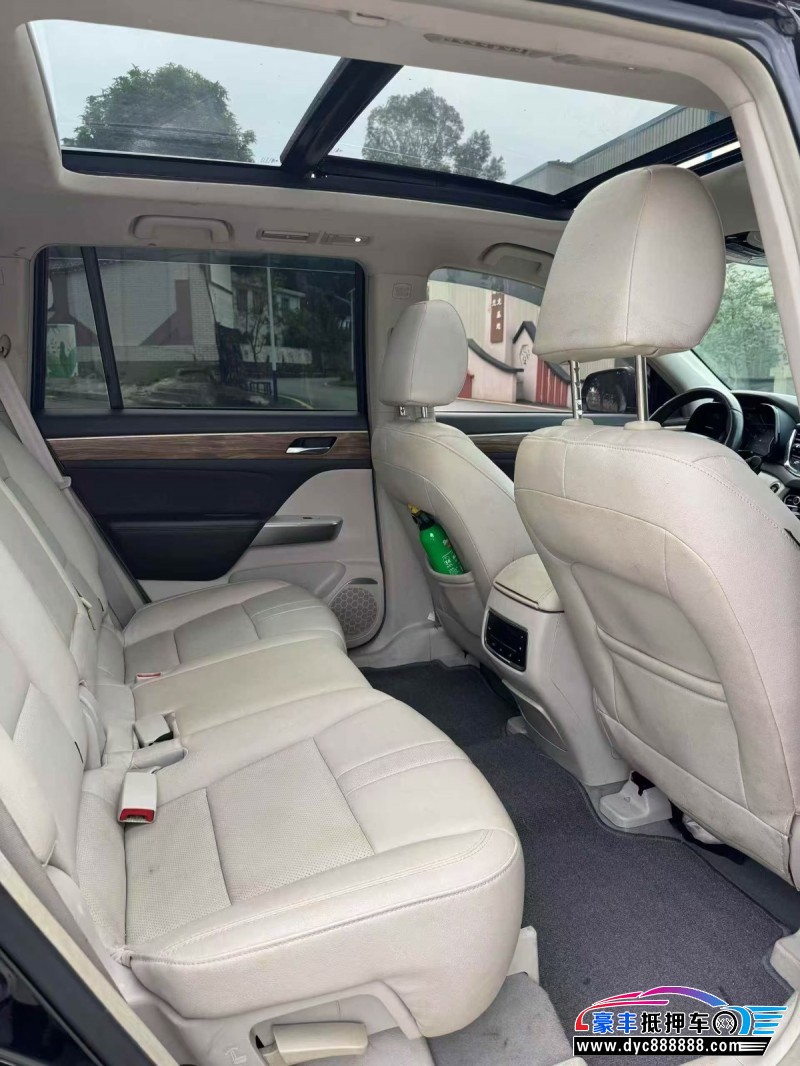 17年传祺GS8轿车抵押车出售