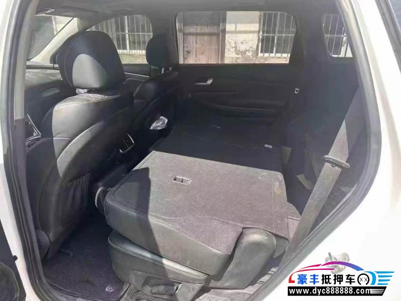 20年现代新胜达轿车抵押车出售