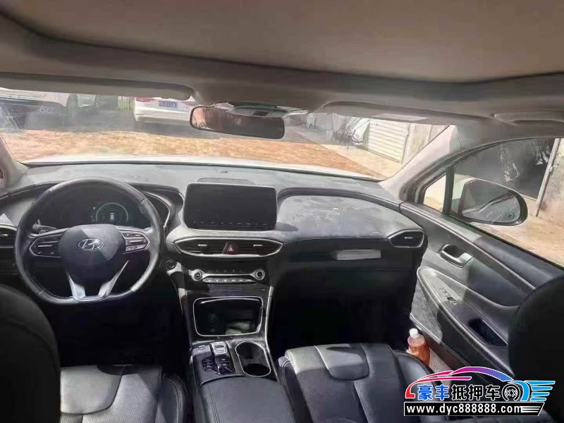 20年现代新胜达轿车抵押车出售