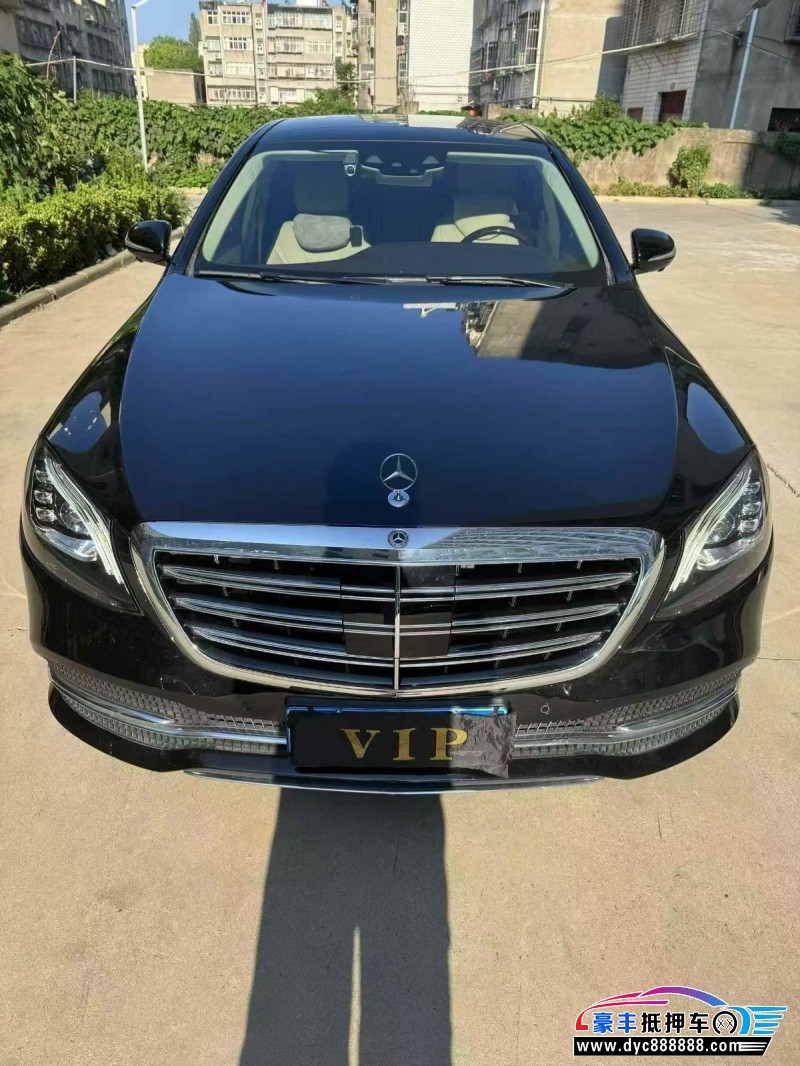 20年奔驰S轿车抵押车出售