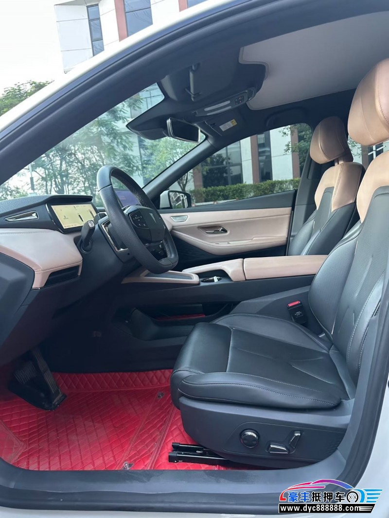 23年长安深蓝SL03轿车抵押车出售