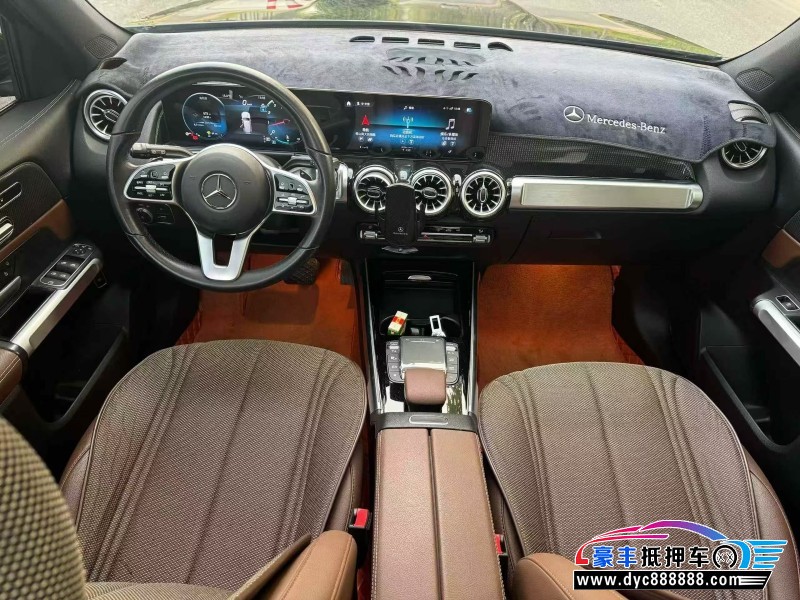 23年奔驰GL轿车抵押车出售