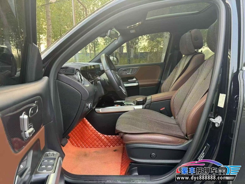 23年奔驰GL轿车抵押车出售