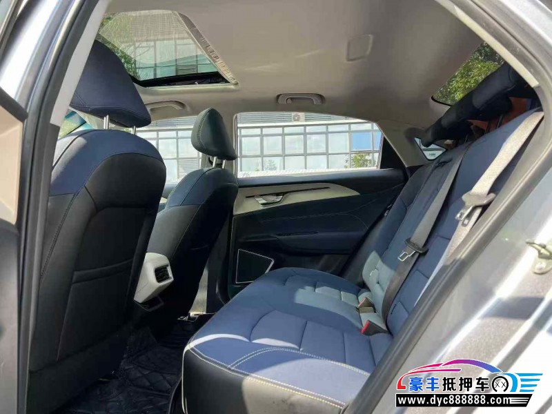 23年吉利几何轿车抵押车出售