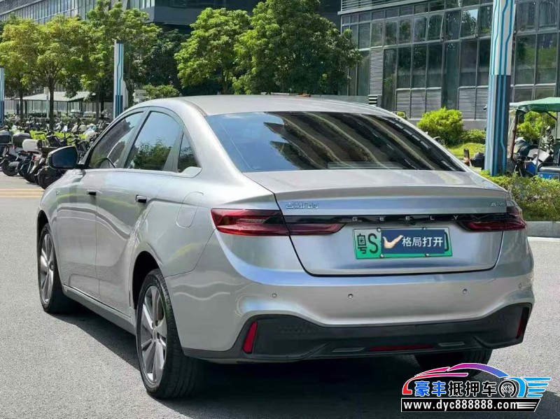 23年吉利几何轿车抵押车出售