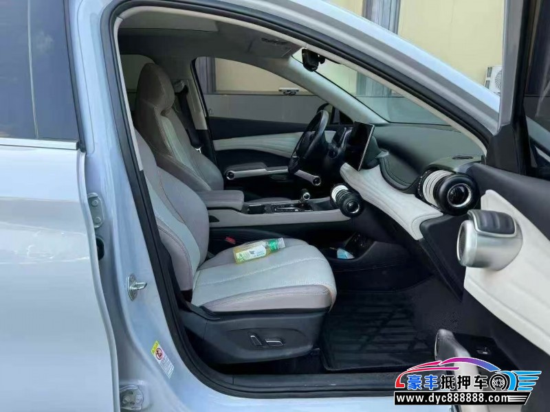 24年比亚迪元SUV抵押车出售