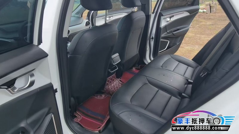 23年吉利几何轿车抵押车出售