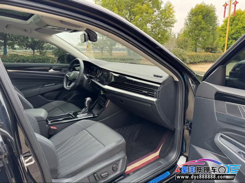 25年大众帕萨特轿车抵押车出售