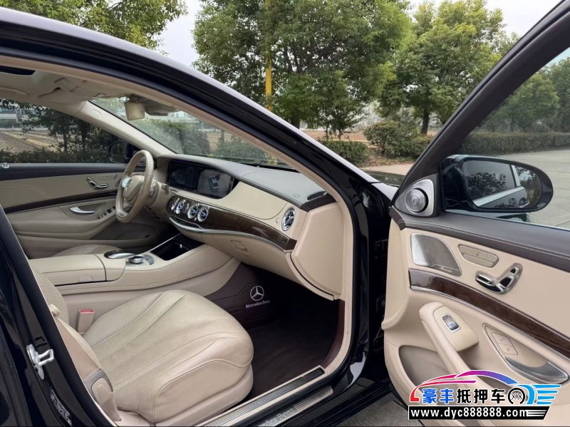 17年奔驰S轿车抵押车出售