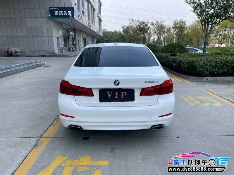 18年宝马5系轿车抵押车出售