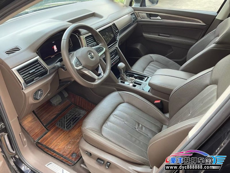 21年大众蔚然轿车抵押车出售