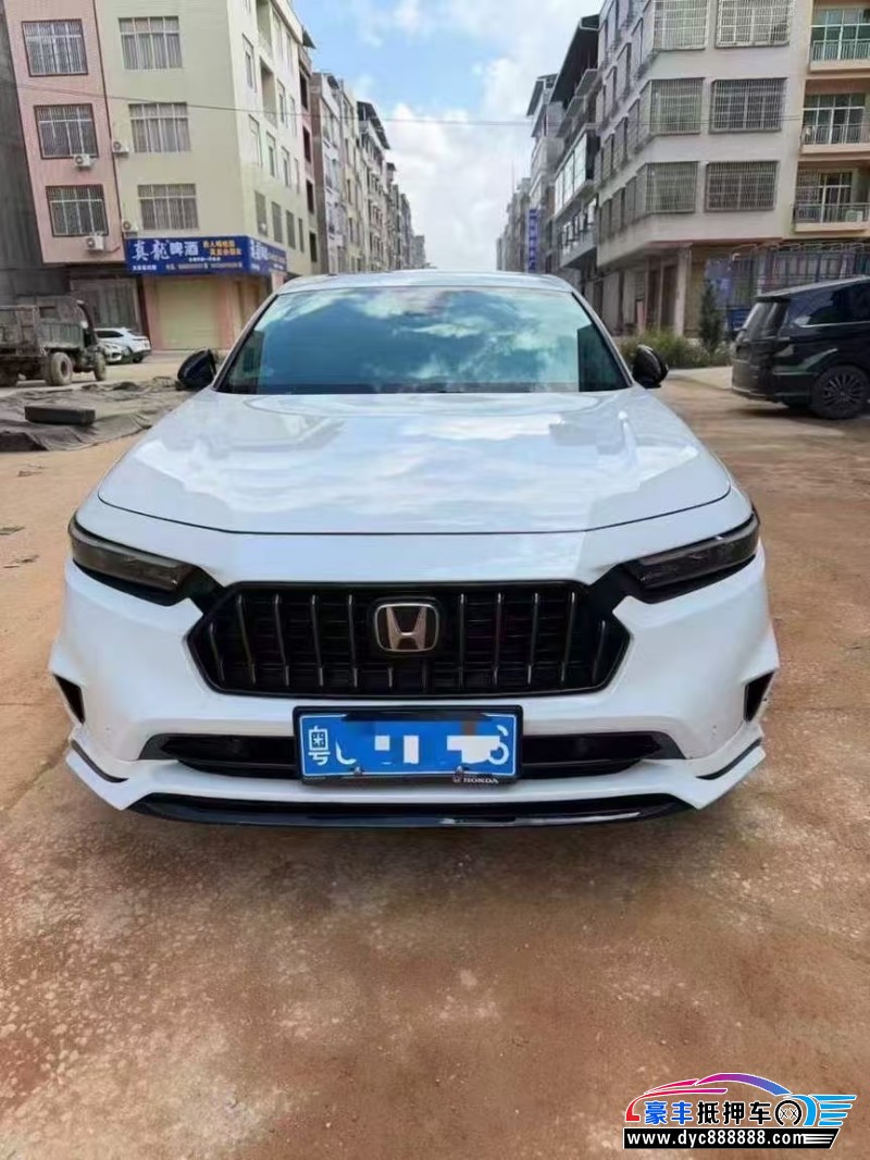 抵押车出售24年本田英诗派轿车