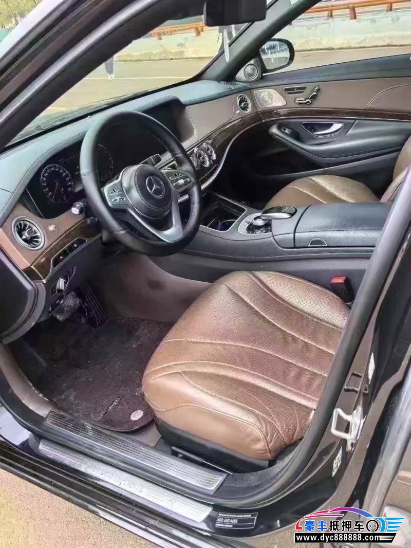 18年奔驰S轿车抵押车出售