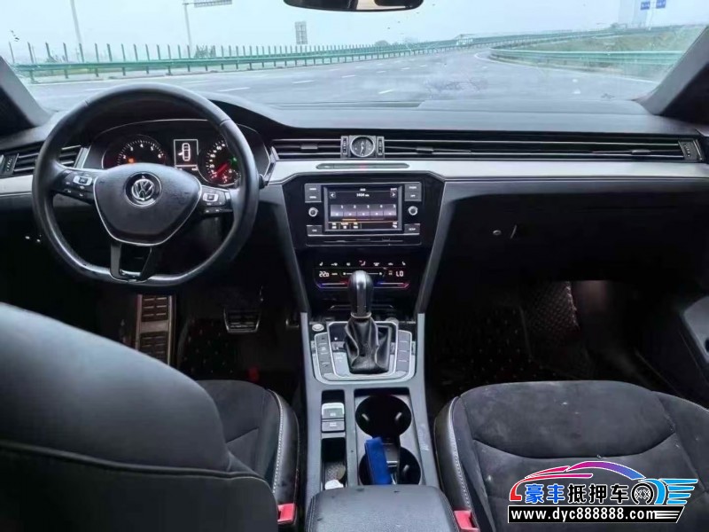 20年大众CC轿车抵押车出售