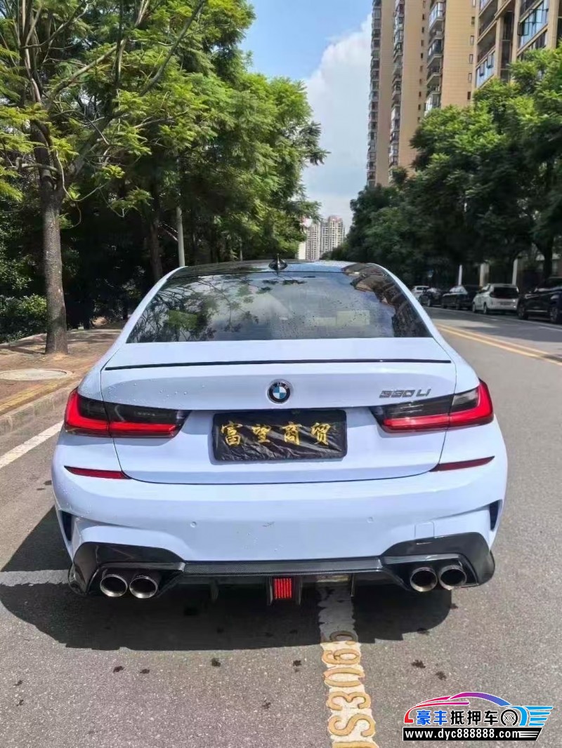 22年宝马3系轿车抵押车出售