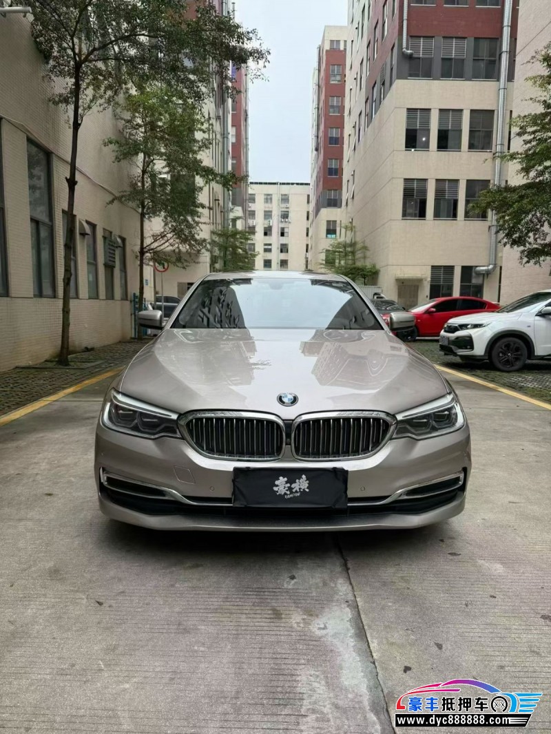 19年宝马5系轿车抵押车出售