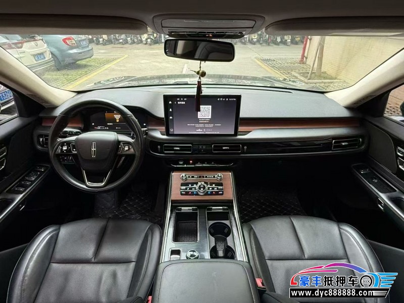 21年林肯飞行家轿车抵押车出售