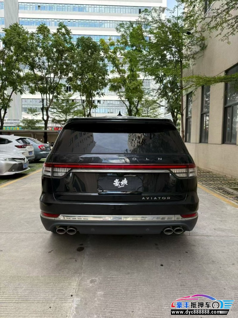 21年林肯飞行家轿车抵押车出售