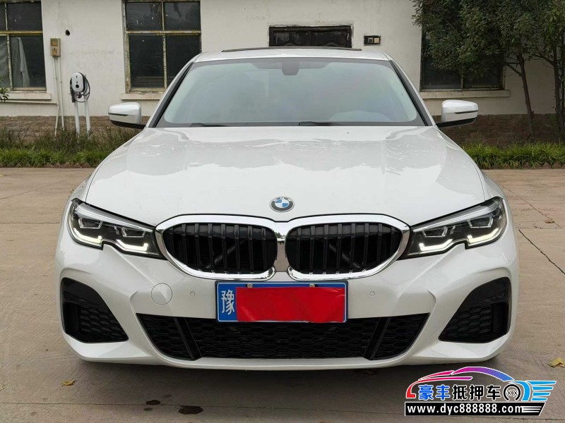 22年宝马3系轿车抵押车出售