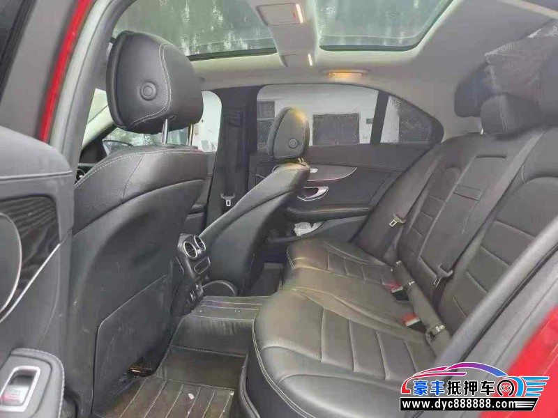 21年奔驰C轿车抵押车出售