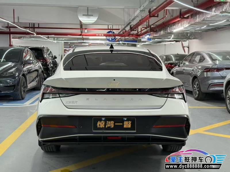 24年现代伊兰特轿车抵押车出售