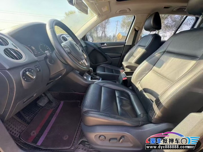 14年大众途观轿车抵押车出售