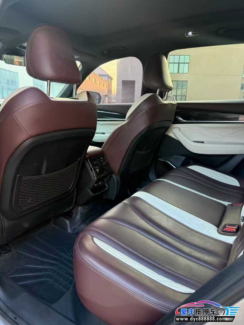 21年吉利吉利星越轿车抵押车出售