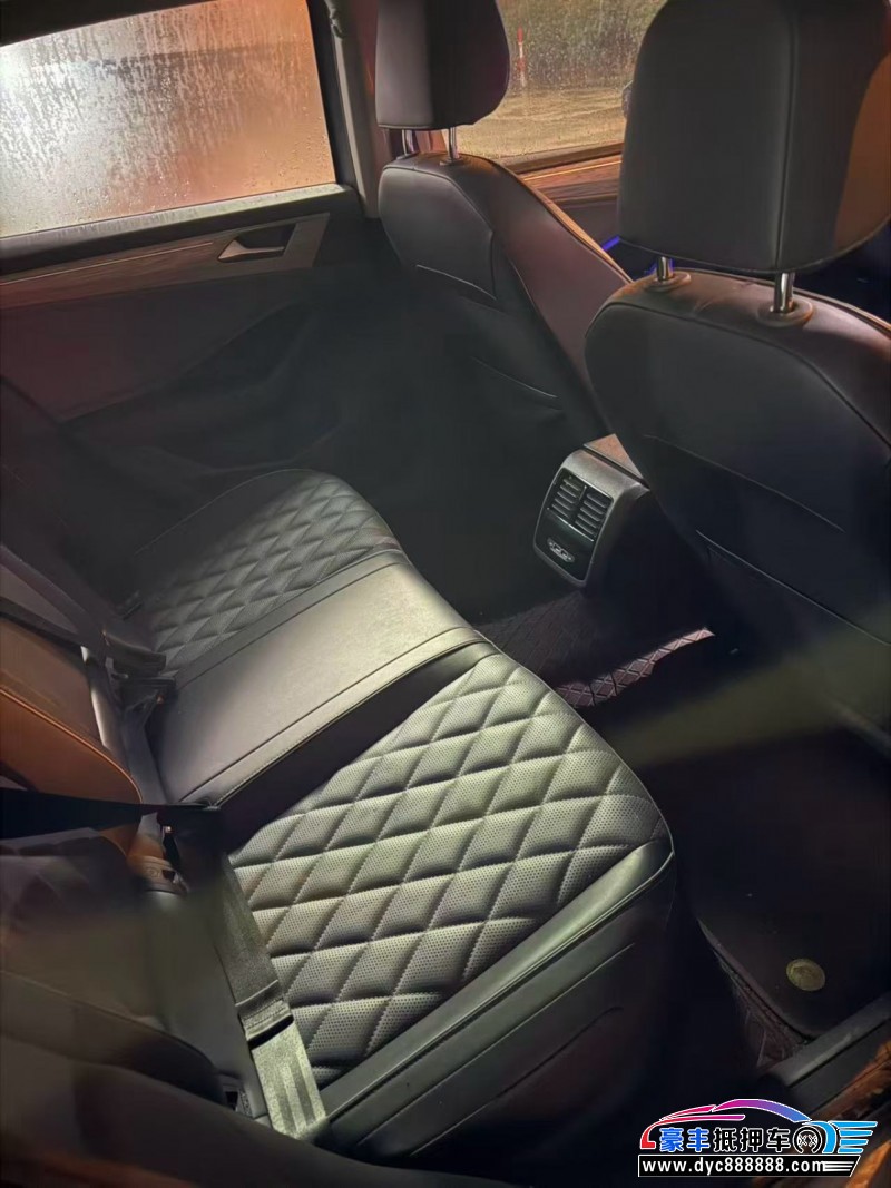 23年大众速腾轿车抵押车出售