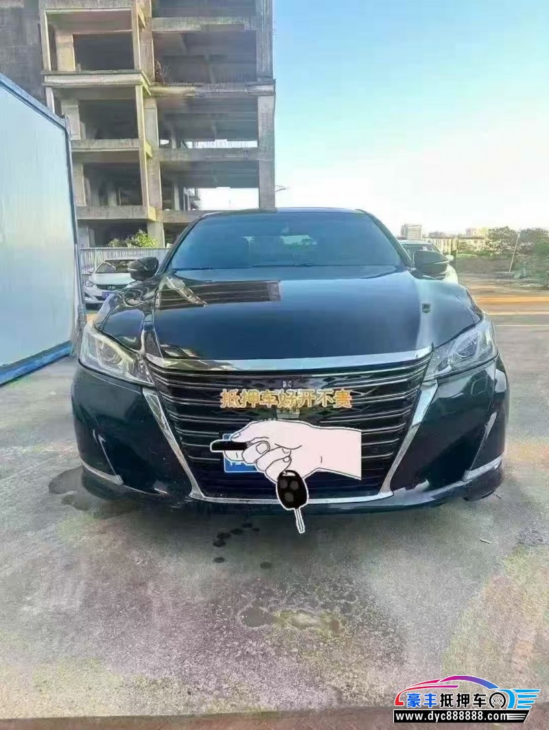 19年丰田皇冠轿车抵押车出售