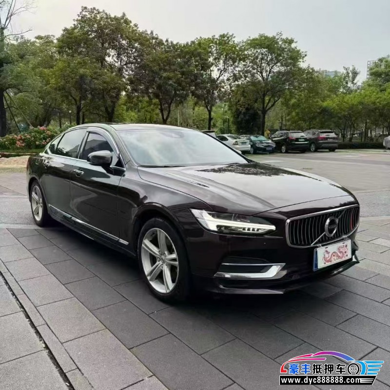 18年沃尔沃S90轿车抵押车出售