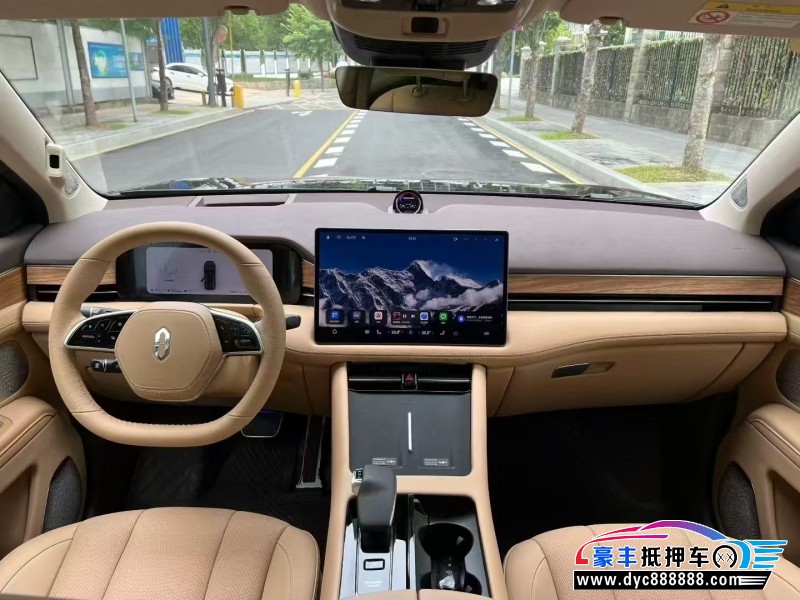 24年华为问界轿车抵押车出售