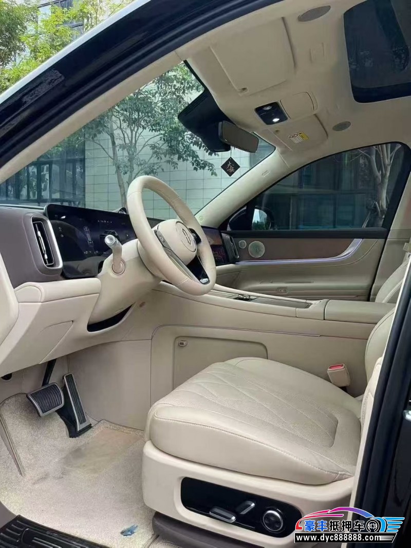 24年华为问界轿车抵押车出售