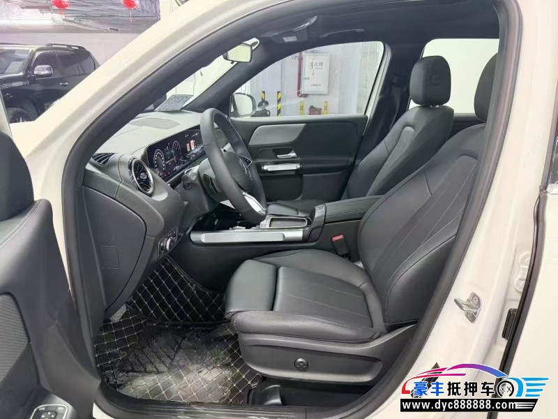 24年奔驰GLB轿车抵押车出售