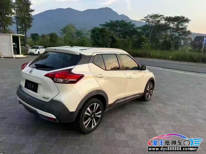 20年日产劲客轿车抵押车出售